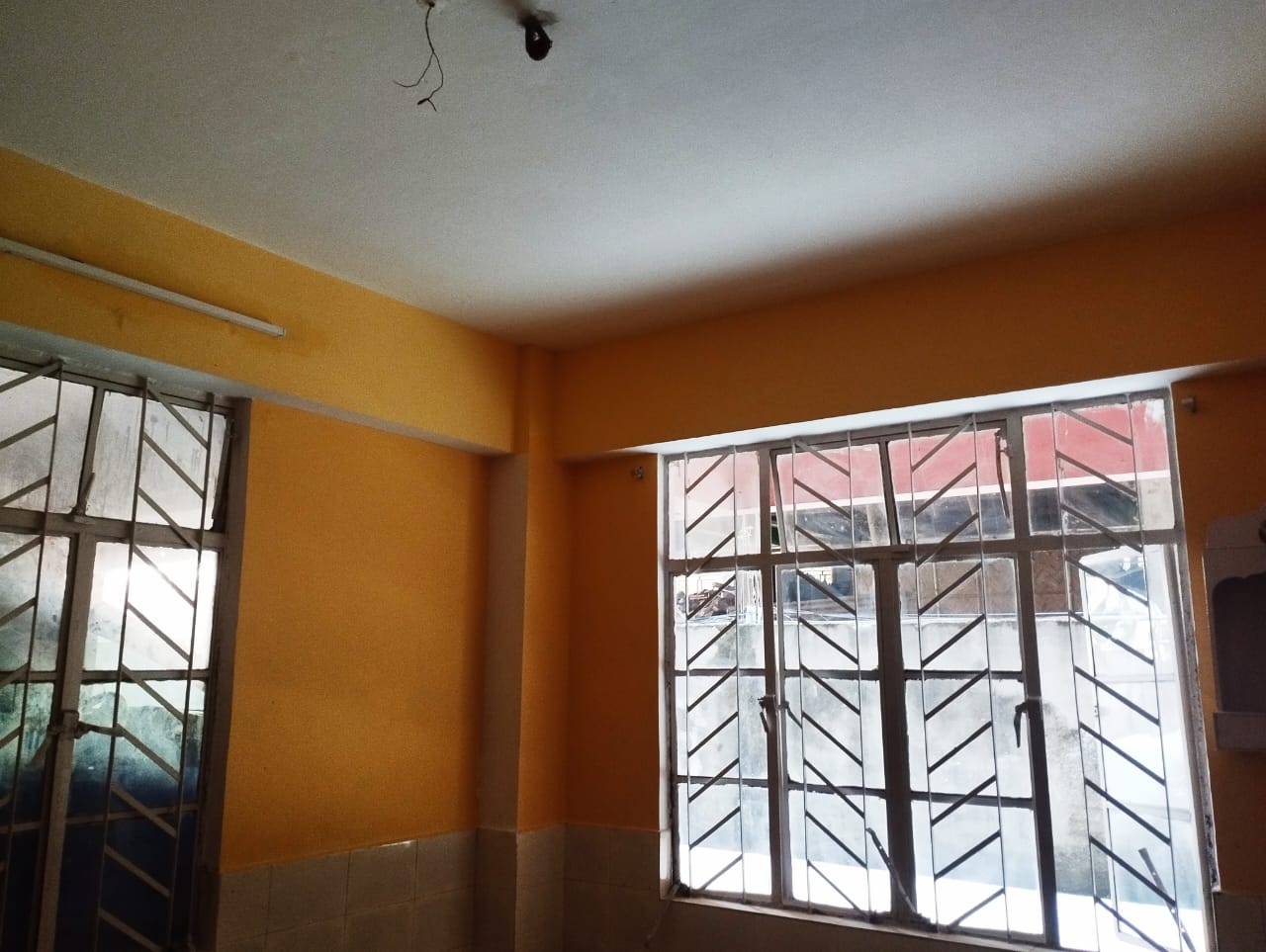 Unfurnished 2bhk in Himadri path, South Sarania, Ulubari, Guwahati, Assam, India for Rent